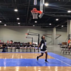 Meet your Posher, Jakayla